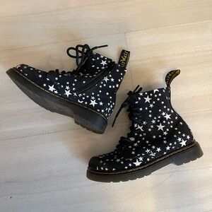 Dr. Marten Kids Suede Boots-1460 Pascal Star